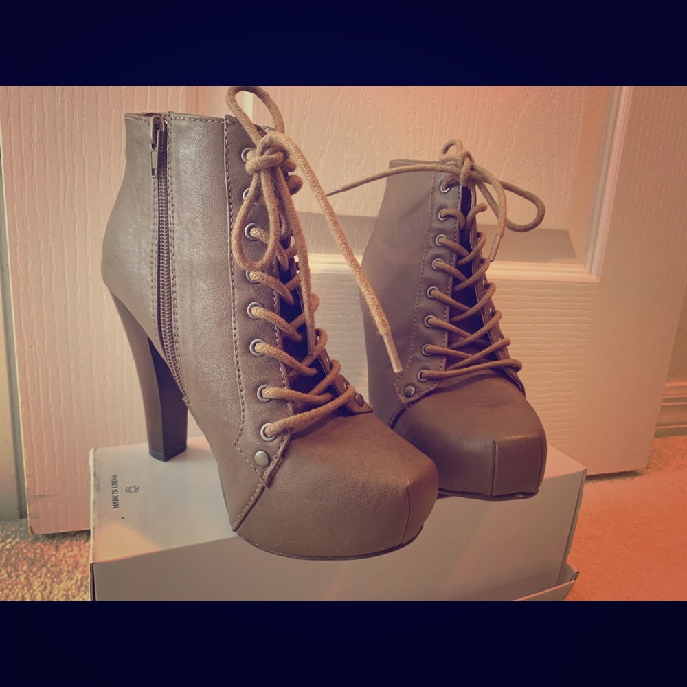 Cute shoes